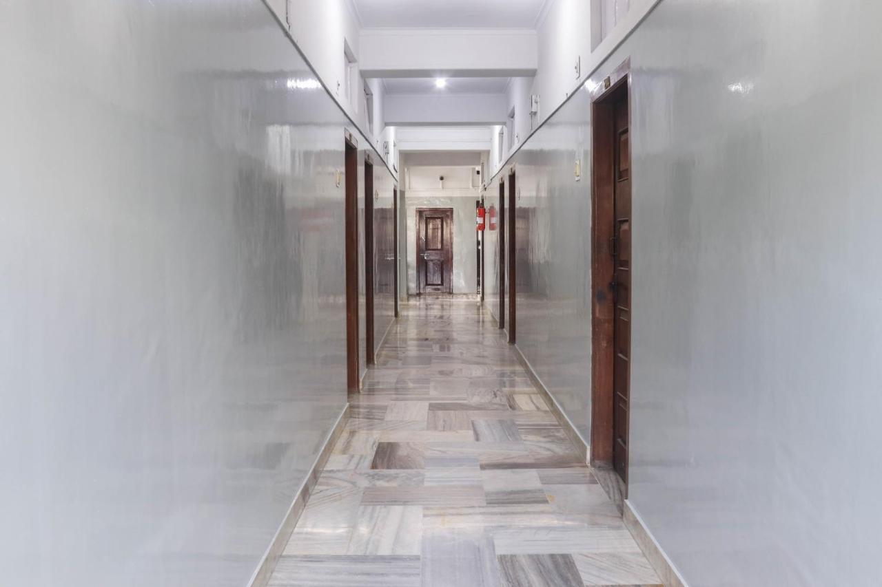 Spot On 49477 Hotel Galaxy Dimāpur Esterno foto